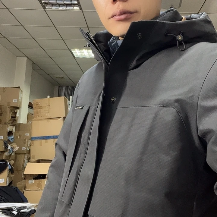 浪***路小字母男士鹅180码