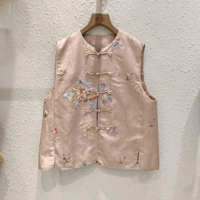 时尚高级感国风盘扣马甲女精致刺绣提花新中式上衣2025春季新款