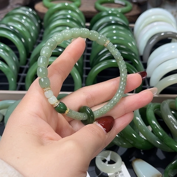 和田玉未镶嵌手链