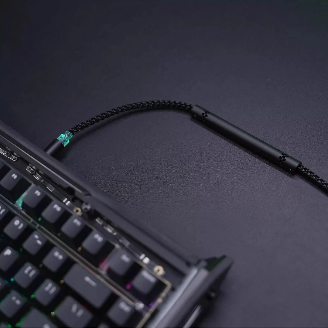 8K回报率单晶铜磁轴航插线客制化机械键盘数据线伸typec螺旋线USB