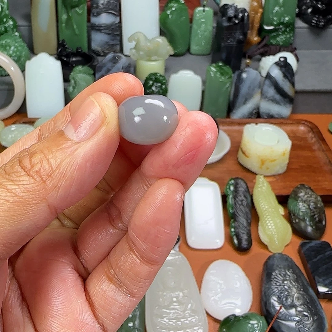 和田玉颈饰未镶嵌苍**夜