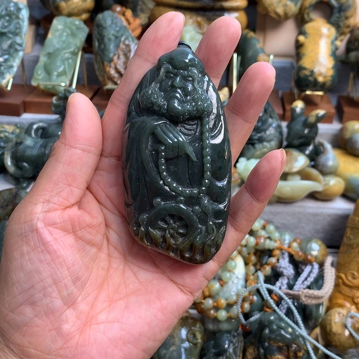 岫岩河磨玉（透闪石质玉）手把件未镶嵌?**?