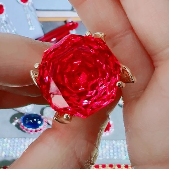 红宝石颈饰未镶嵌