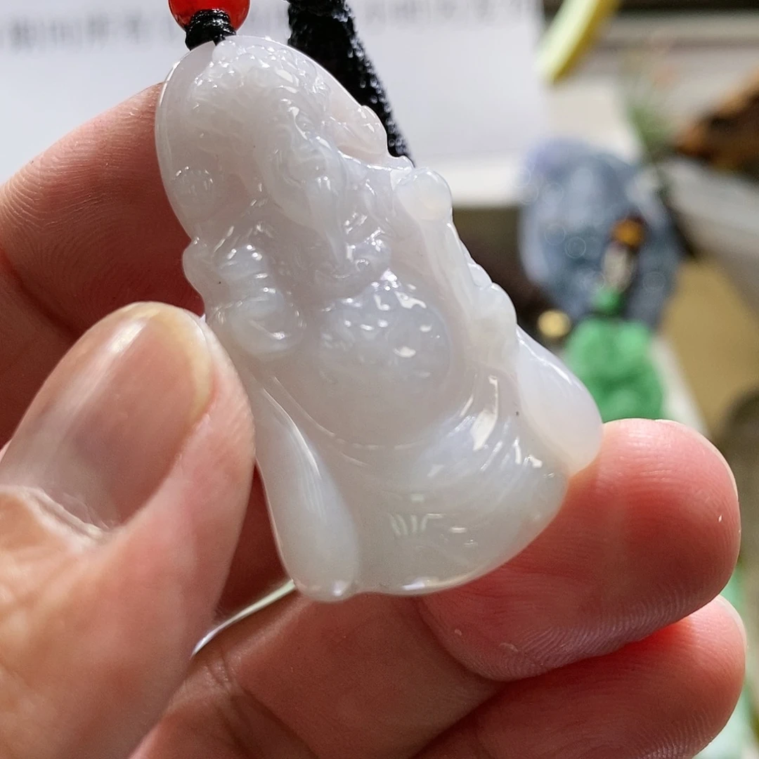 【闪购商品】翡翠颈饰未镶嵌11111111111111