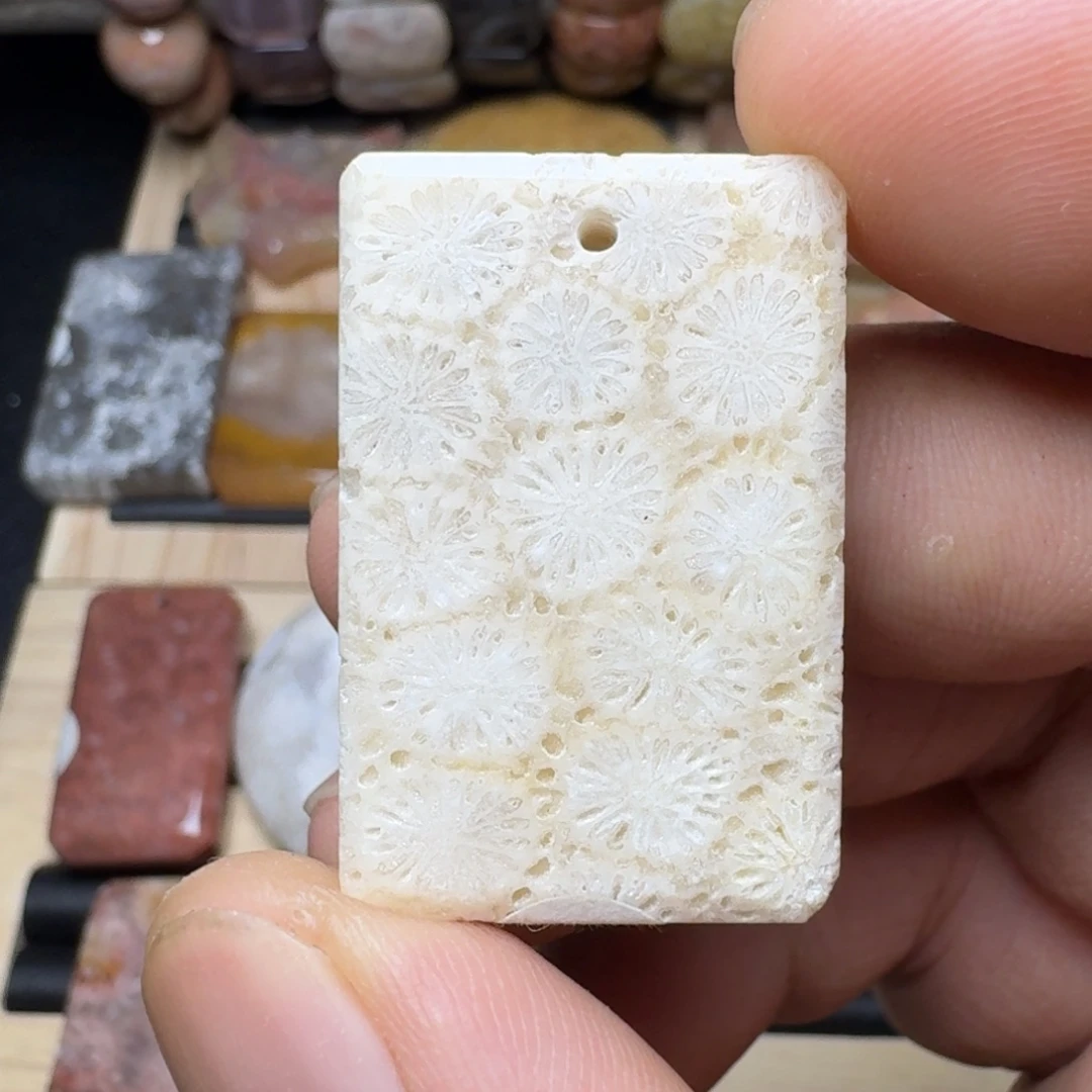 硅化玉未镶嵌纯天然色有机玉石保真色