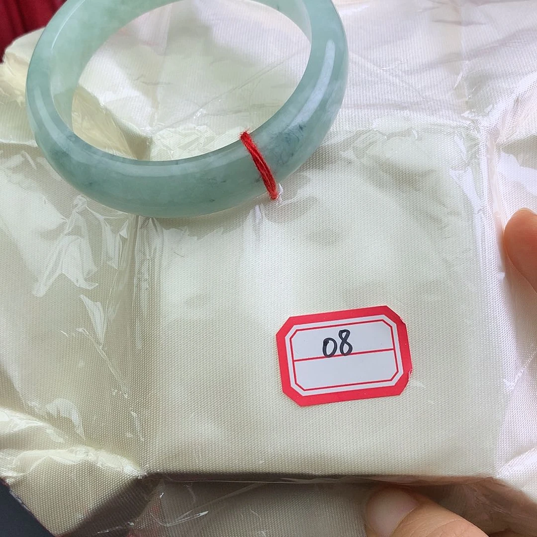 翡翠未镶嵌手镯08