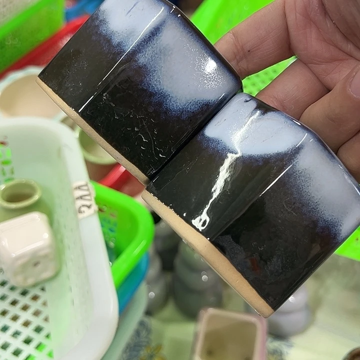 微瑕陶瓷花盆满9.9发