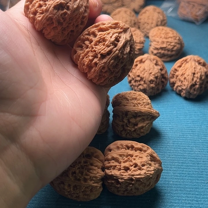 返***车吊坠文玩核桃39南疆石文玩核桃11