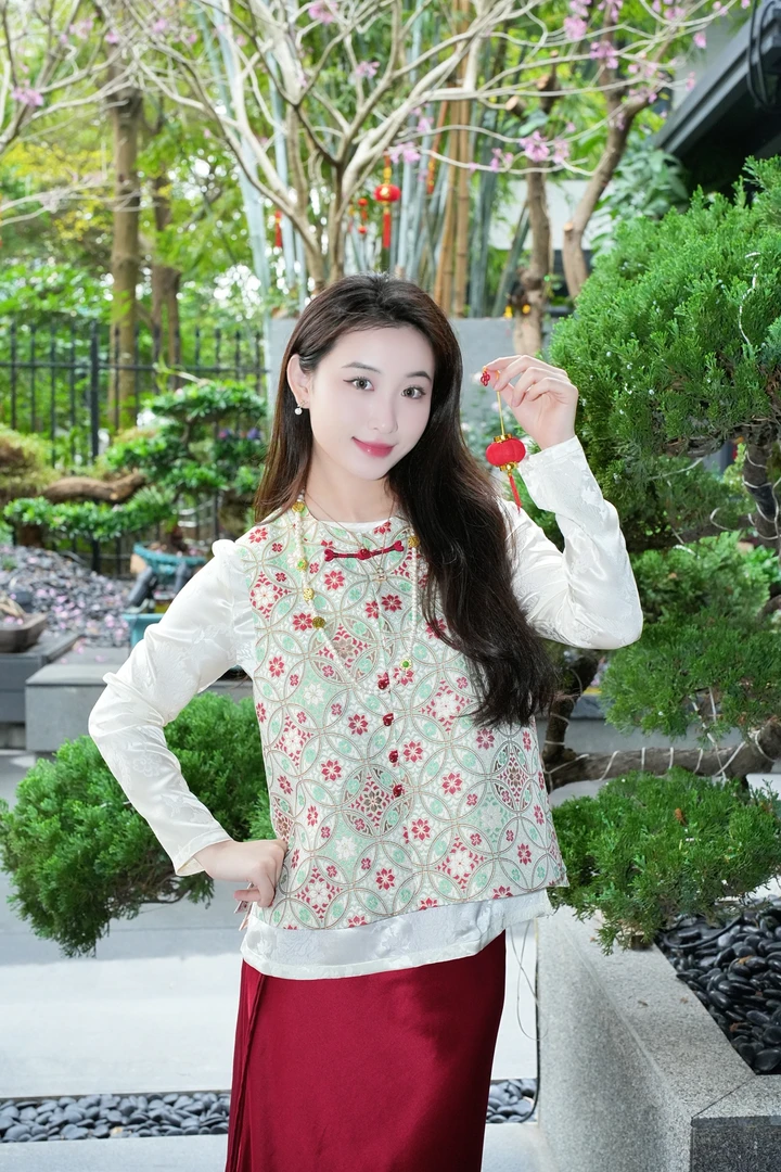 蓝大【郎名】新中式圆领马甲7475