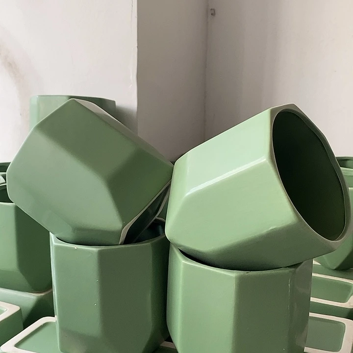 陶盆有孔 瑕疵针孔漏釉介意勿拍外口 13外高13