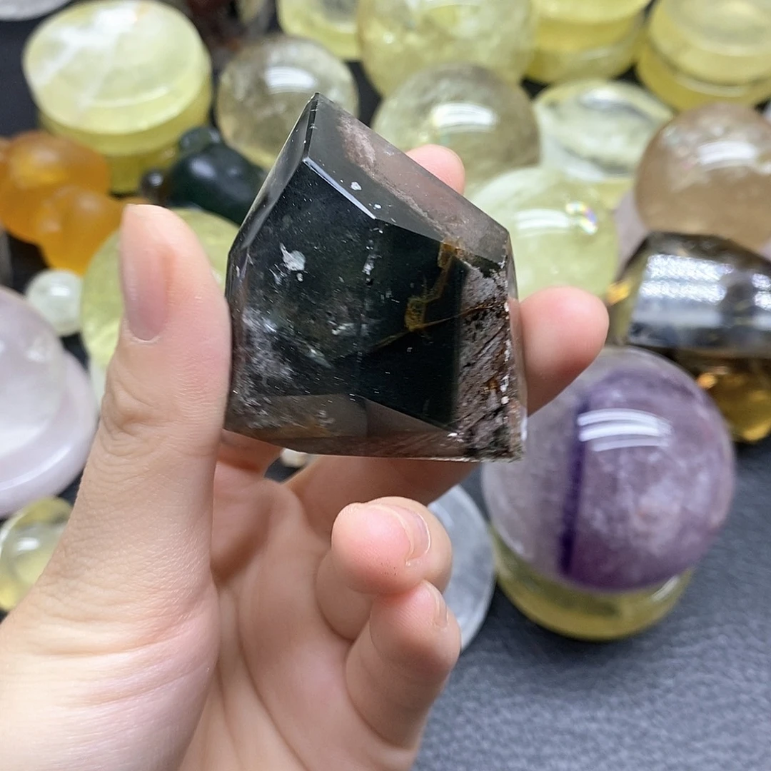 未镶嵌珠宝半成品水晶138水晶石