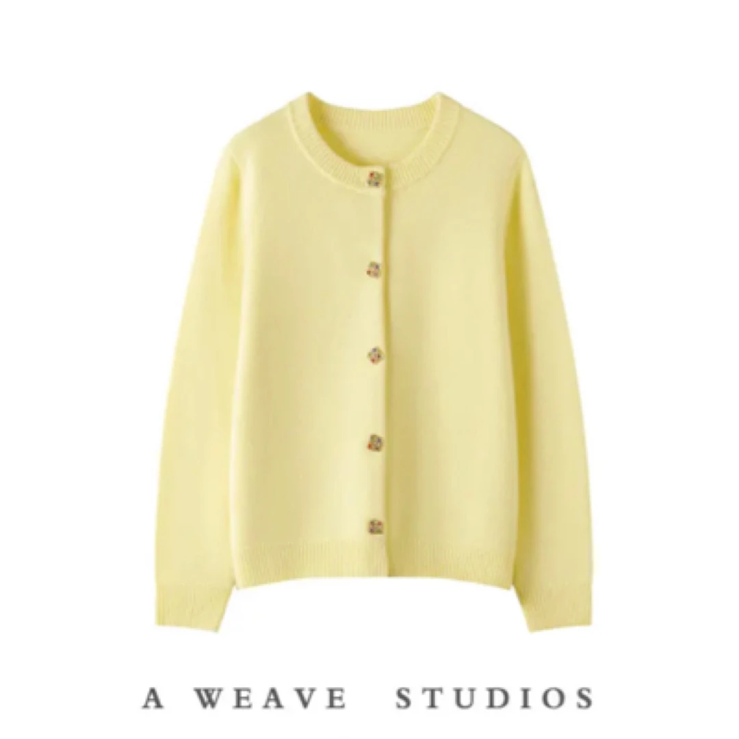 【君之】7针2股“圣彼得堡”100%羊绒彩扣钻针织开衫外套女JZ-5112