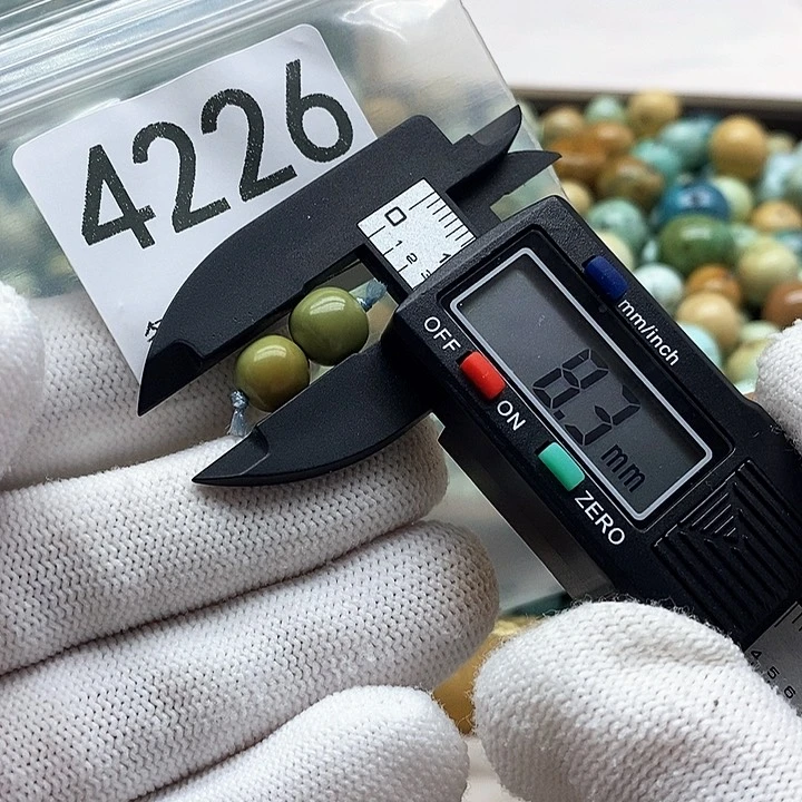 颈饰未镶嵌南红玛瑙