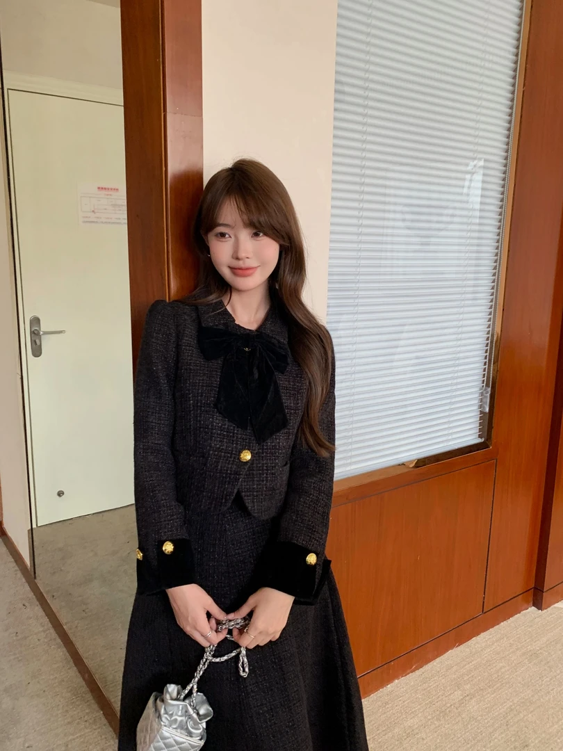 2025秋冬简约通勤法式洋气时尚时尚套装连衣裙小香风轻奢131