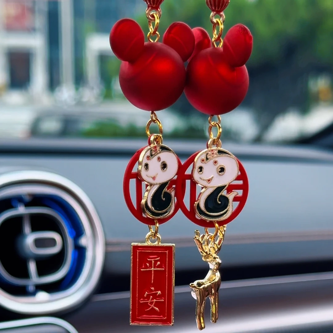 新款一路平安鹿十二生肖车载挂件后视镜车挂汽车内装饰品车载用品