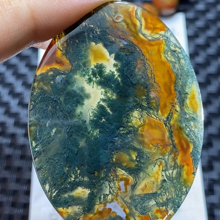 玛瑙/玉髓颈饰未镶嵌时**大