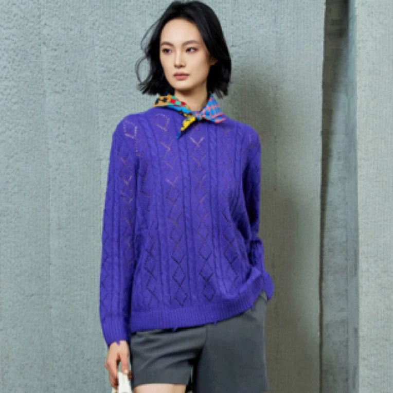 俪妍LIVELY•YAN2025新款春款针织衫