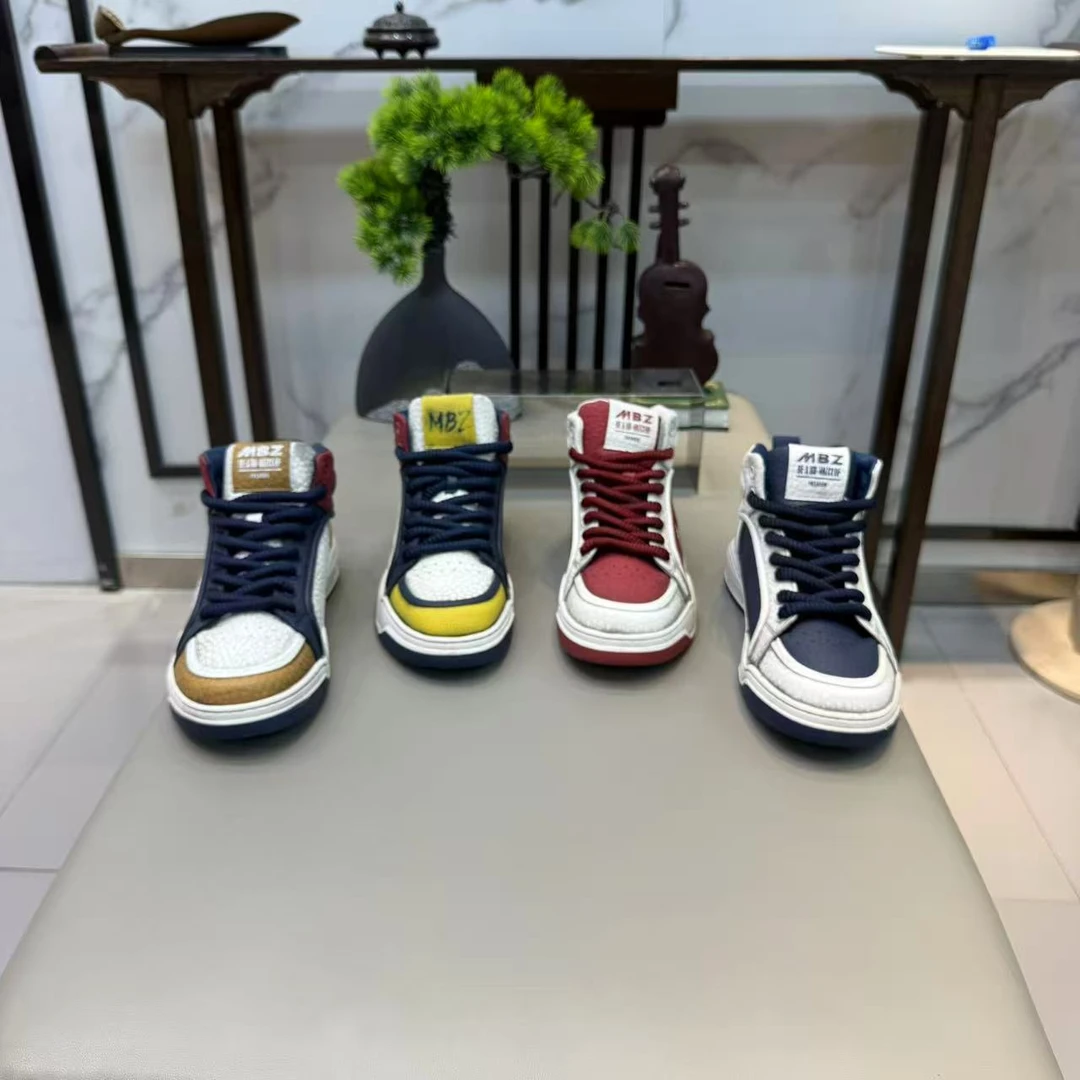 网红爆款男鞋2025年秋冬季新款百搭透气休闲鞋时尚低帮舒适阿甘鞋