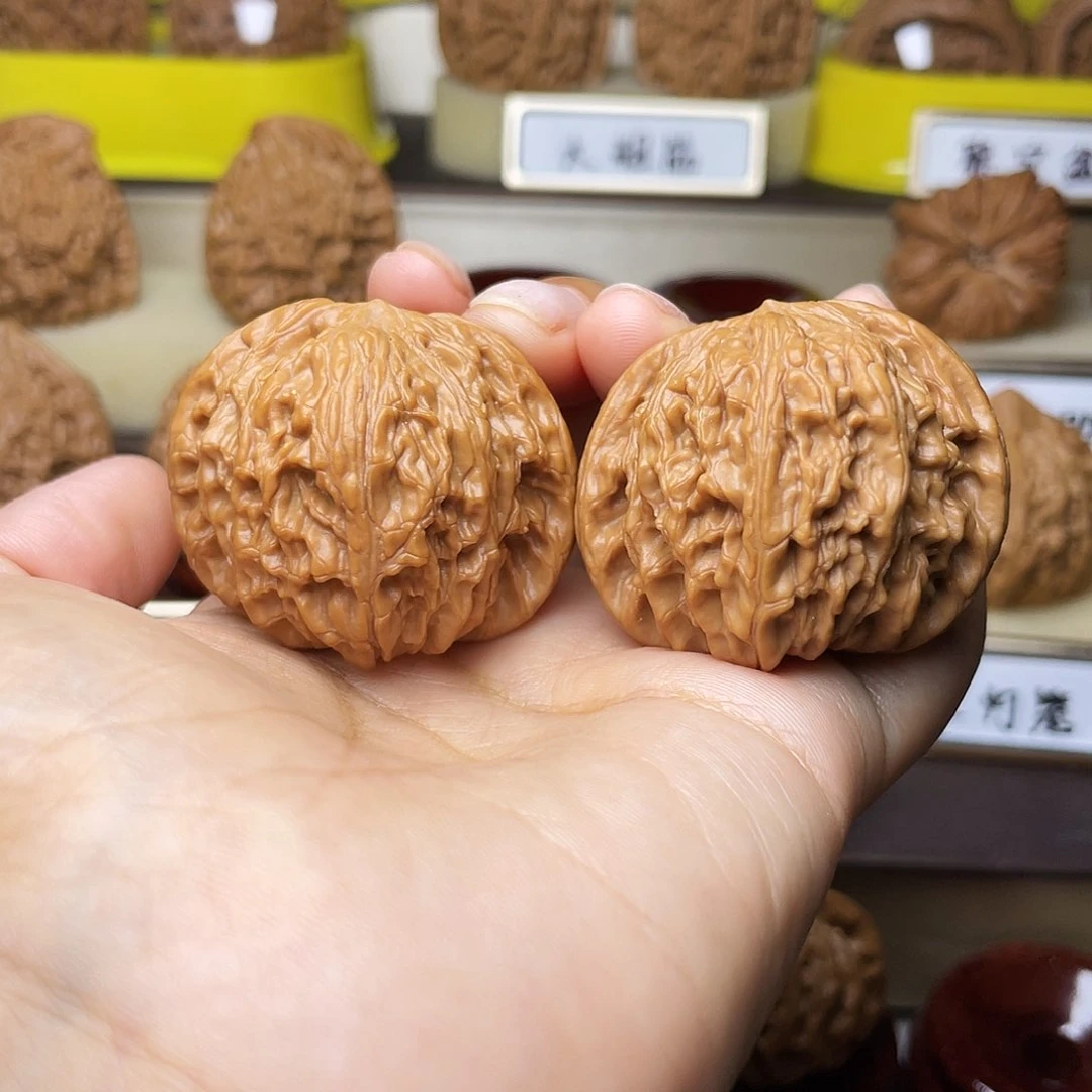 把件文玩核桃爱****猫磨盘40左右