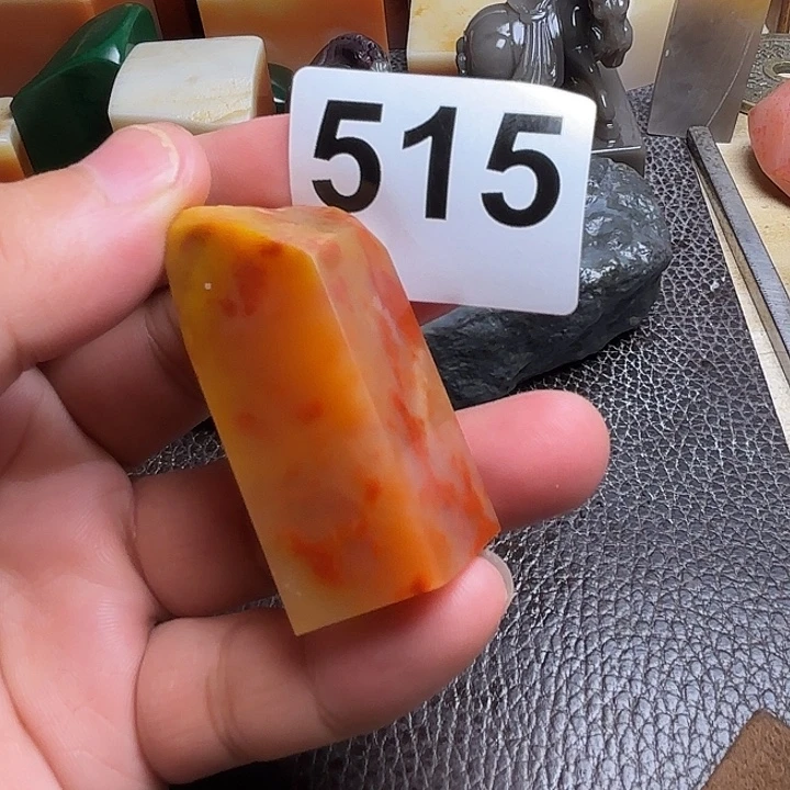 敏***示老挝石精美的老挝田