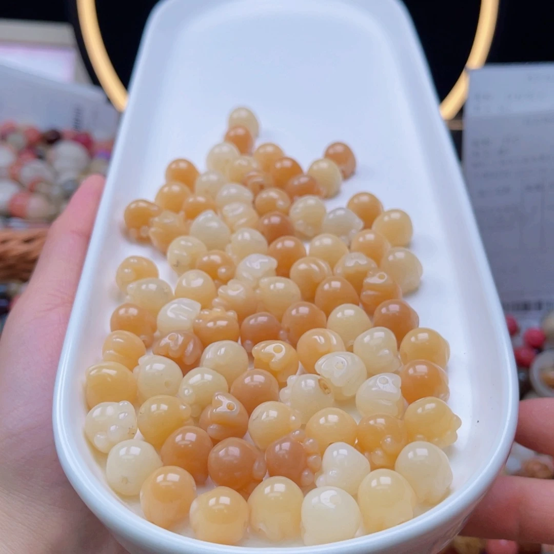 吊坠白玉菩提q12mm/10+10颗奶黄猫爪