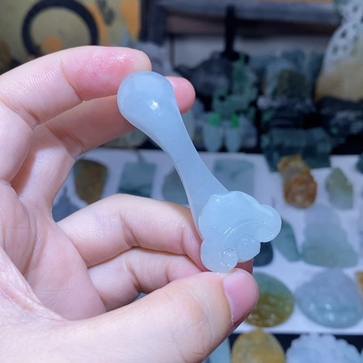 未镶嵌定制翡翠翡翠