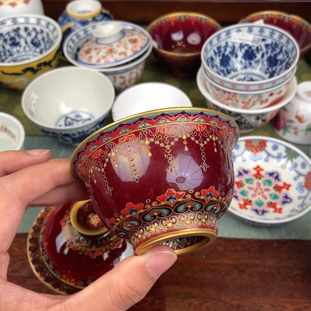 陶瓷的设计师是什么时候