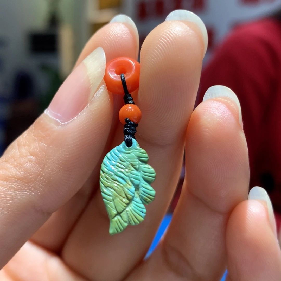 未镶嵌配饰南红玛瑙