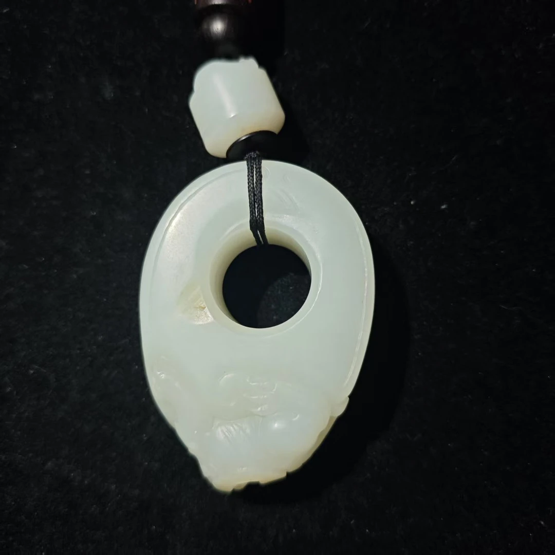 lot44/和田玉龙龟扳指/保利