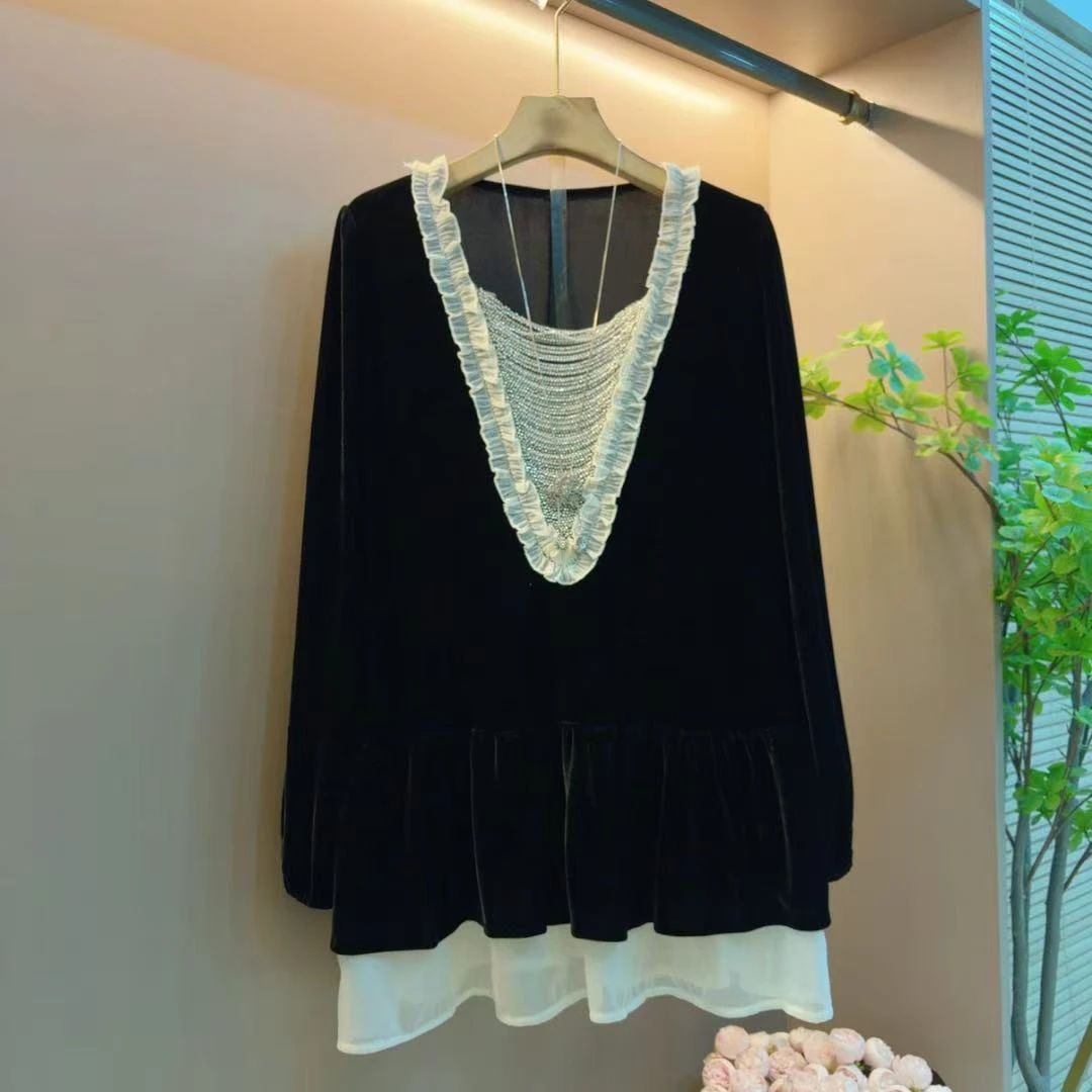 新款轻奢气质重工拼接花边洋气时尚显瘦遮肚子上衣（衣长74左右)