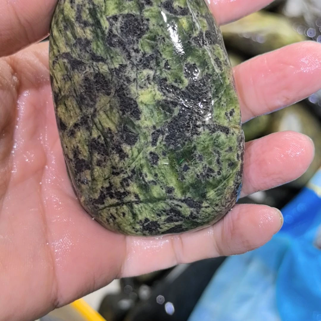 真***叶木藏玉药王石原石一个