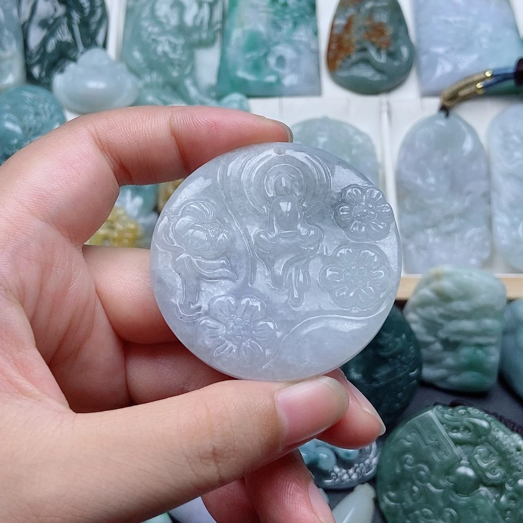 翡翠未镶嵌颈饰翡翠