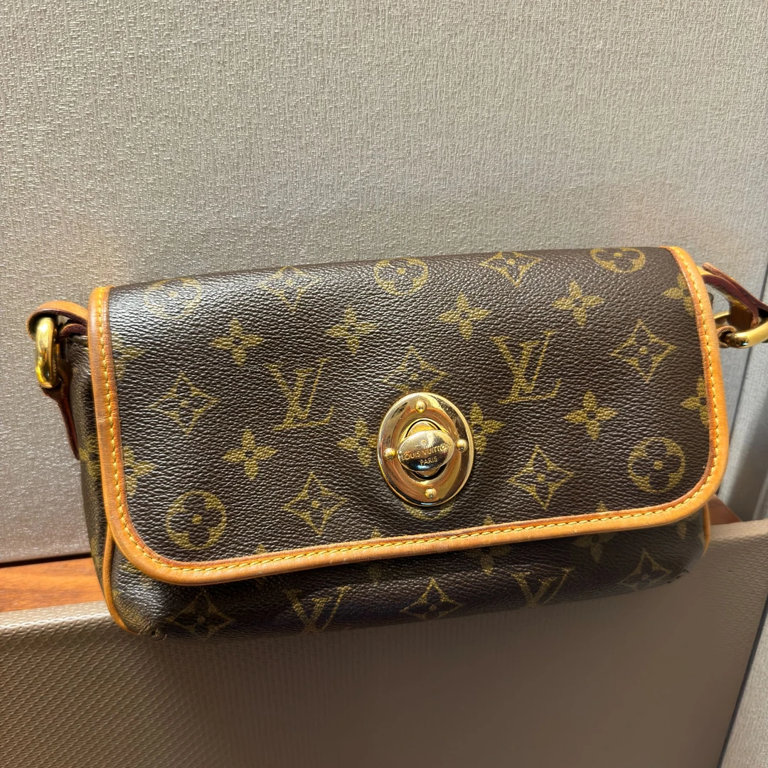 95新 LouisVuitton/路易威登 哌/1235