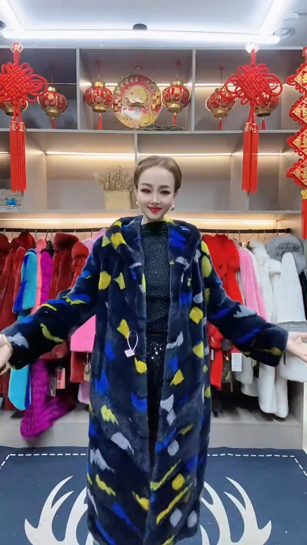 大牌气质进口天鹅绒水貂整貂斗篷大披肩领貂皮大衣女过膝长款貂绒