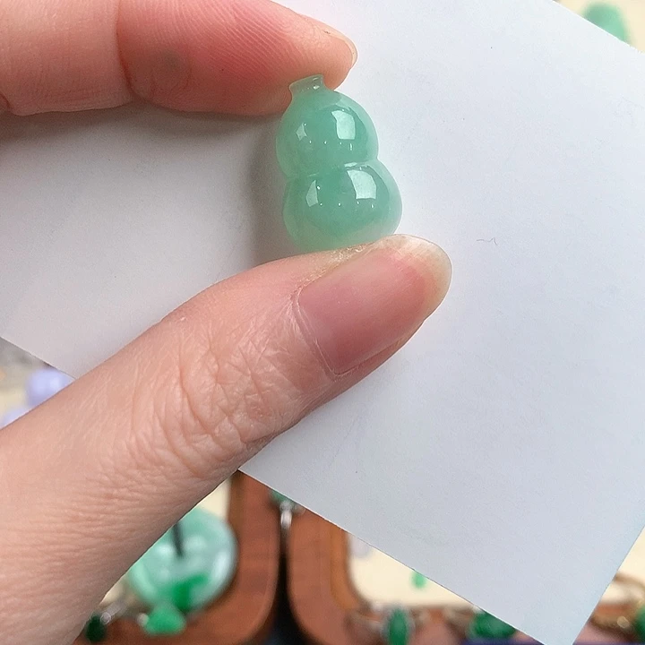 颈饰18K金镶嵌翡翠75235657788