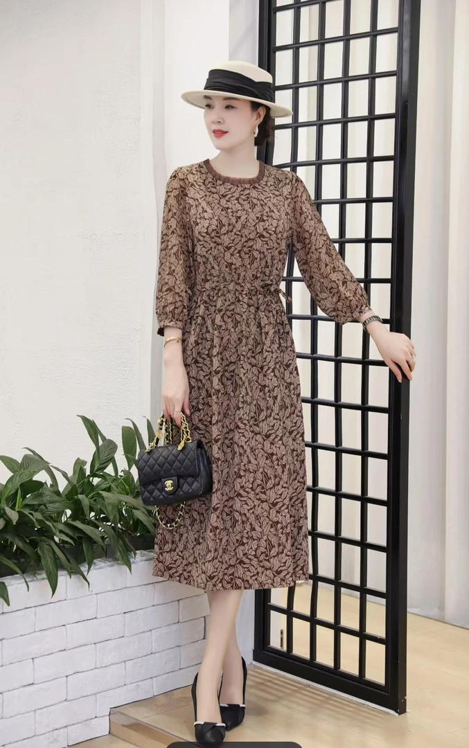 9963【依】金枝玉叶新款气质优雅显瘦小众收腰百搭爆款连衣裙时尚