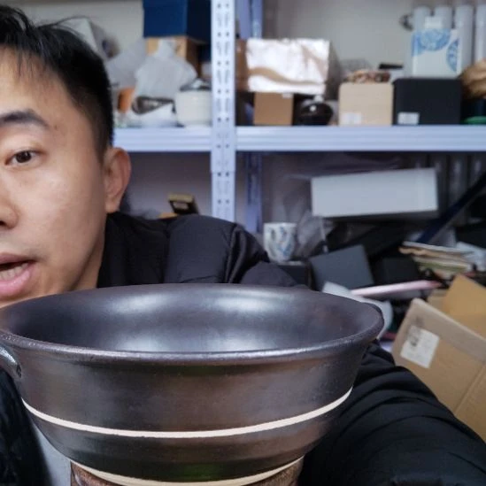 铁砂锅碗。。。。。。。。。。