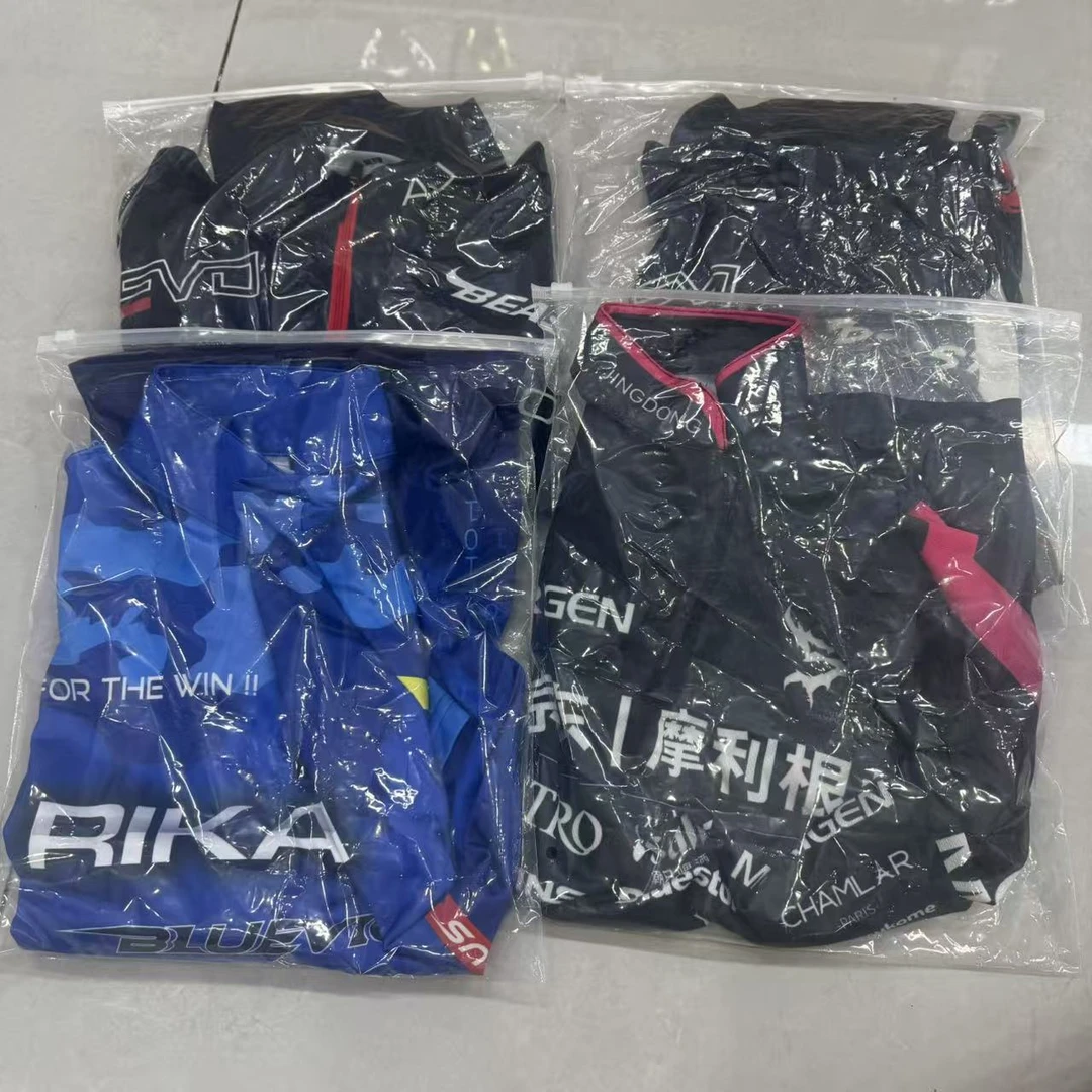 比赛服随机一件