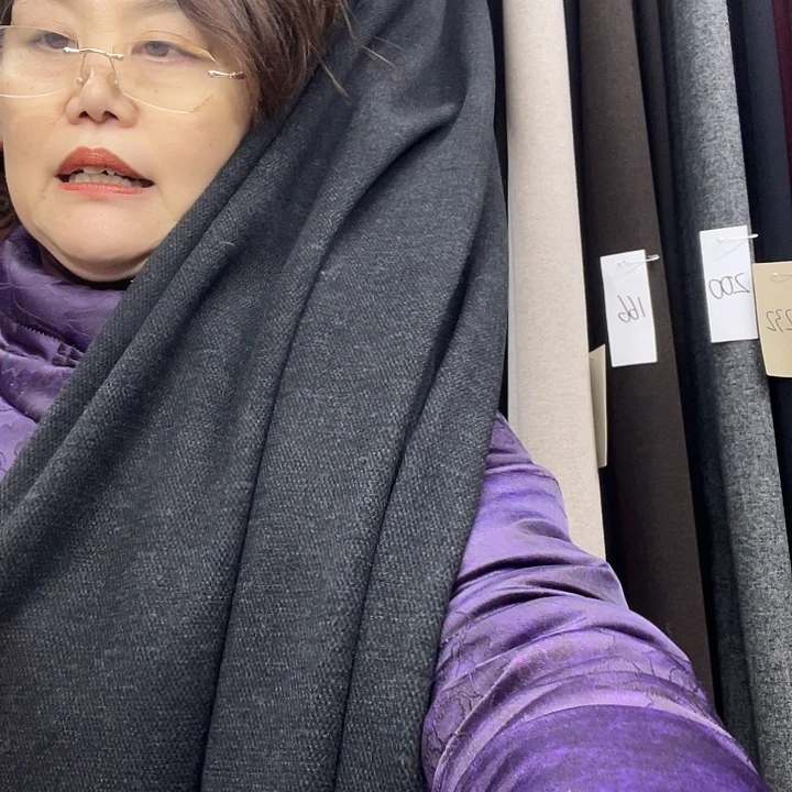 灰（187）号1.1米面料