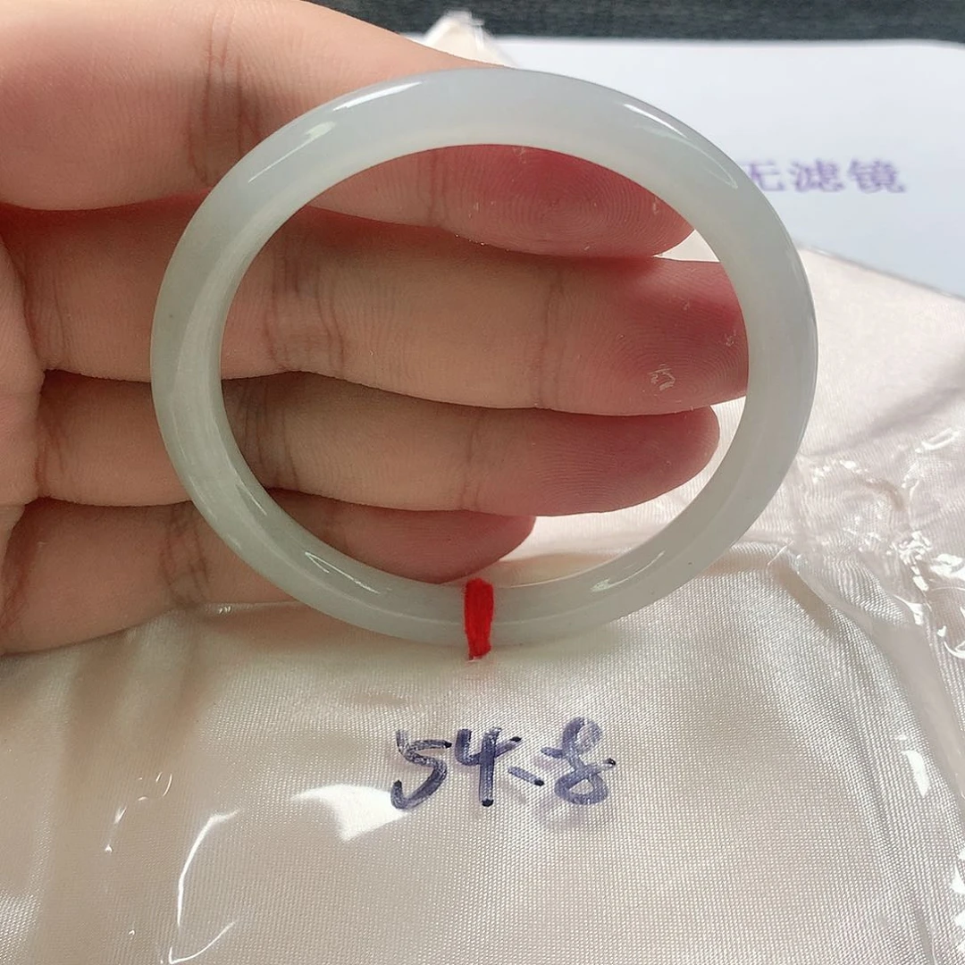 未镶嵌手镯（圆镯）翡翠361号