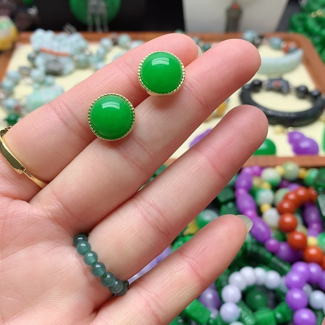 吊坠(赠链)未镶嵌翡翠