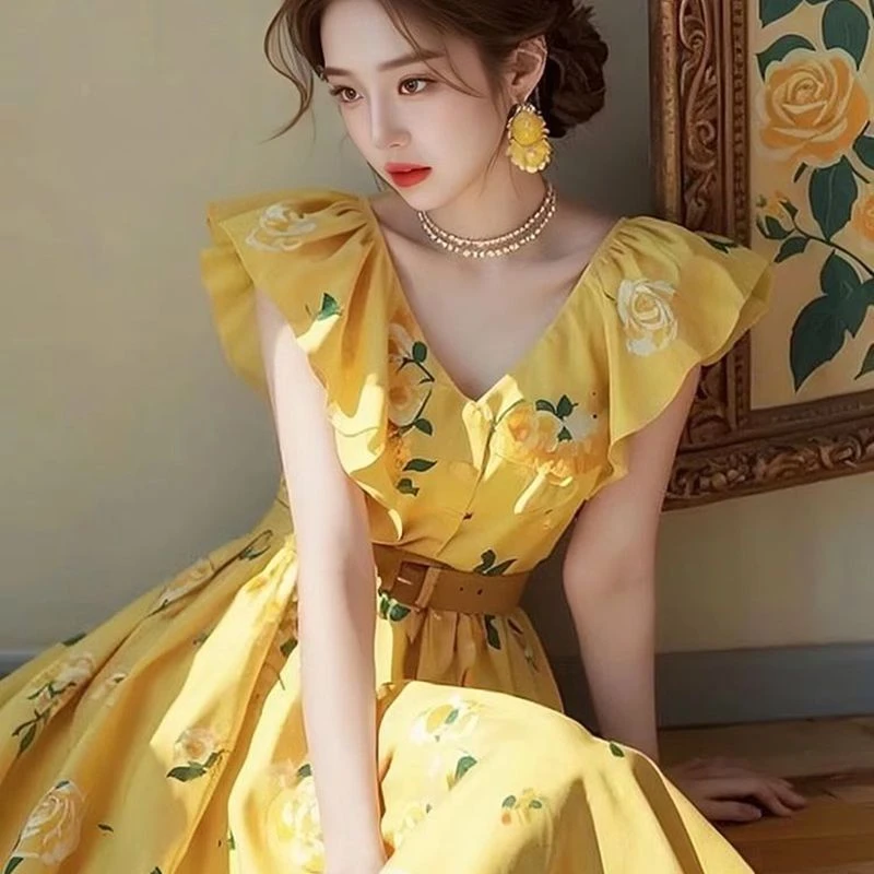 哥弟阿玛施正夏季新款高级感轻奢复古女流行法式碎花显瘦连衣裙子