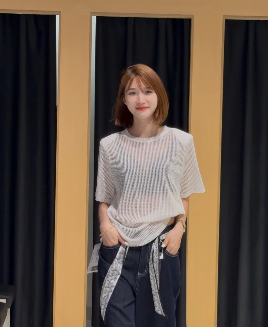 韩系镂空设计感百搭慵懒罩衫上衣8010