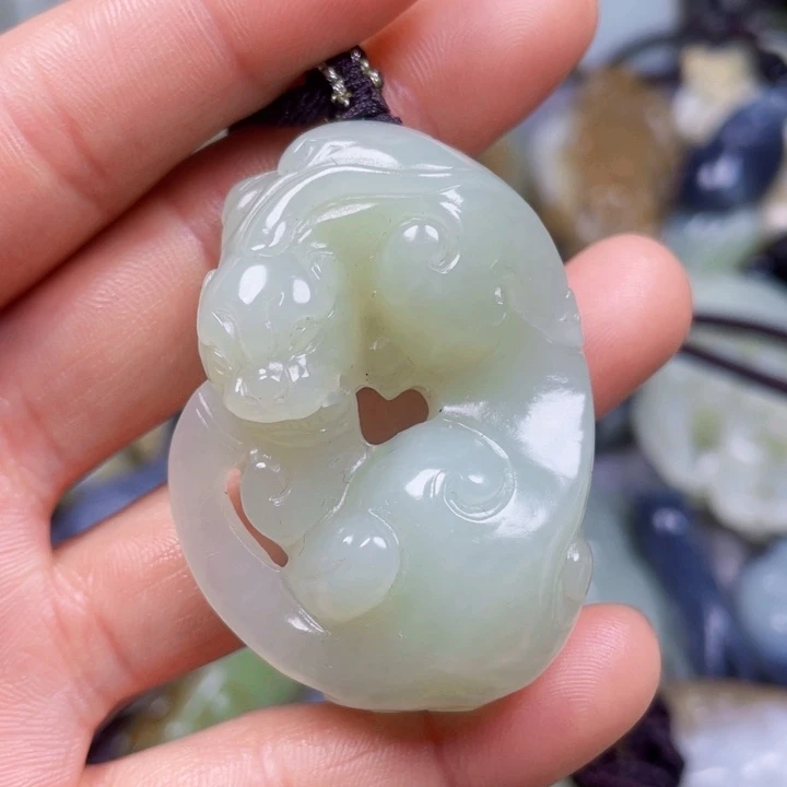 和田玉挂件未镶嵌