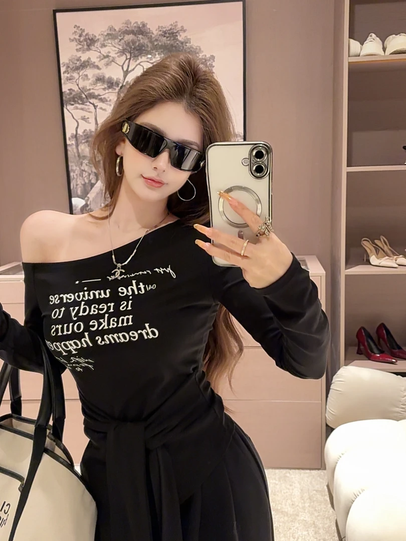 GUIDI GUDI【你的城市】慵懒风字母斜肩长袖T恤/黄加蓝