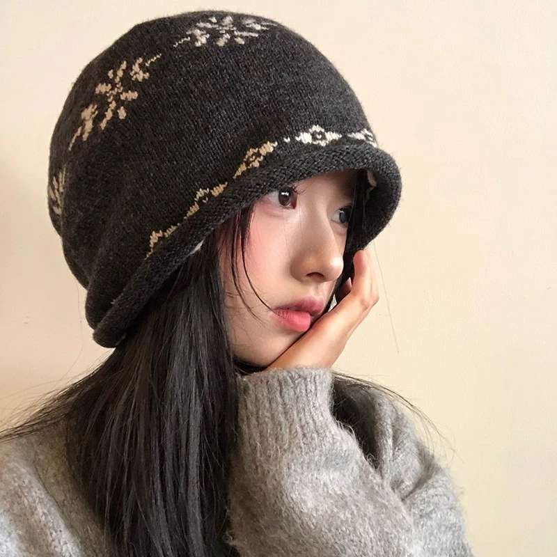 黑色冷帽女秋冬2025新款宽松百搭堆堆帽显脸小针织帽保暖毛线帽子