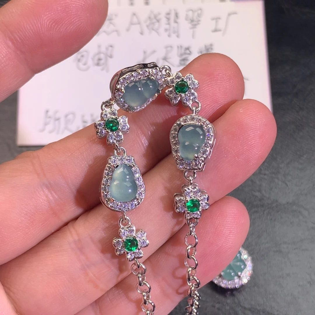 翡翠颈饰未镶嵌葫芦手链