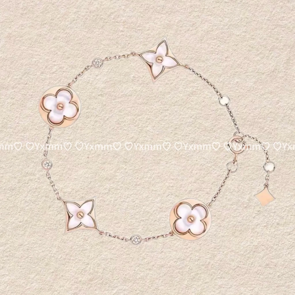 尖圆花手连高级设计师款简约日常搭配丝巾