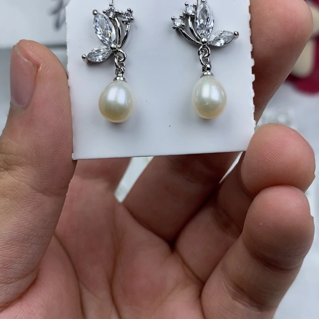 未镶嵌淡水珍珠耳饰