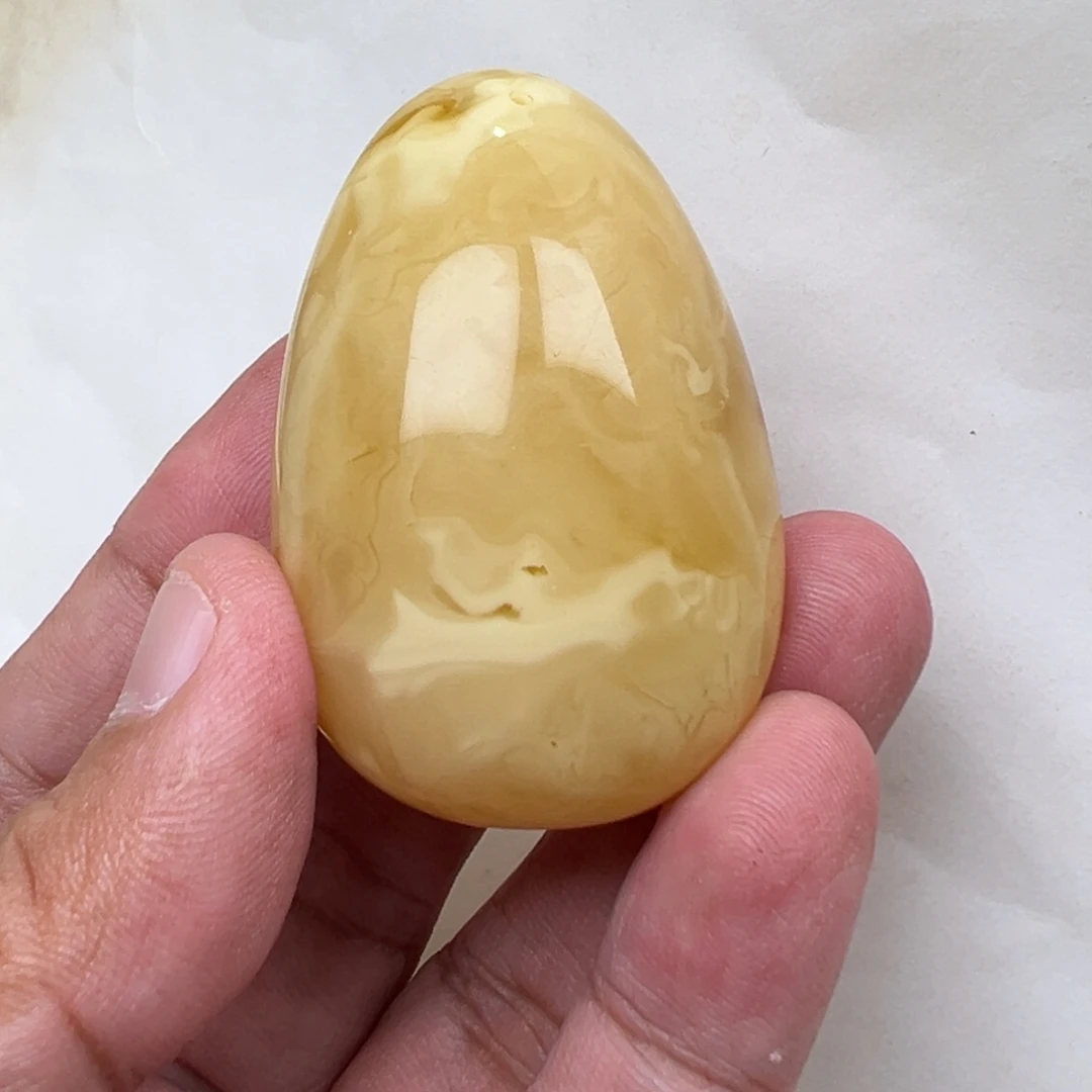 琥珀未镶嵌珠宝奇石23.2克